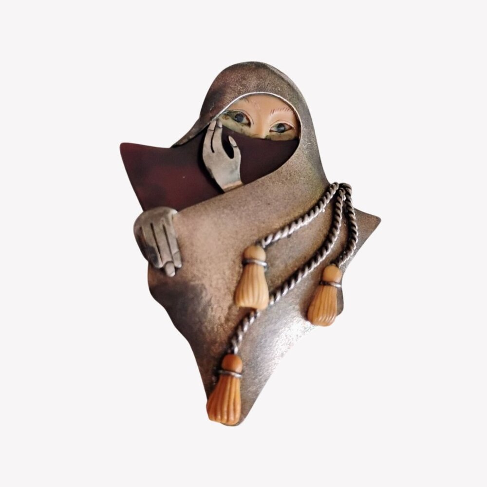 Zealandia Sterling Silver Islamic Masked Woman Face Brooch Pendant